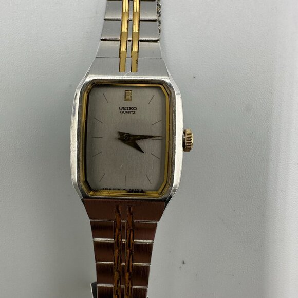 Vintage Seiko Watch Women Silver Gold Two Tone Thin Band Safety Chain 6.5"